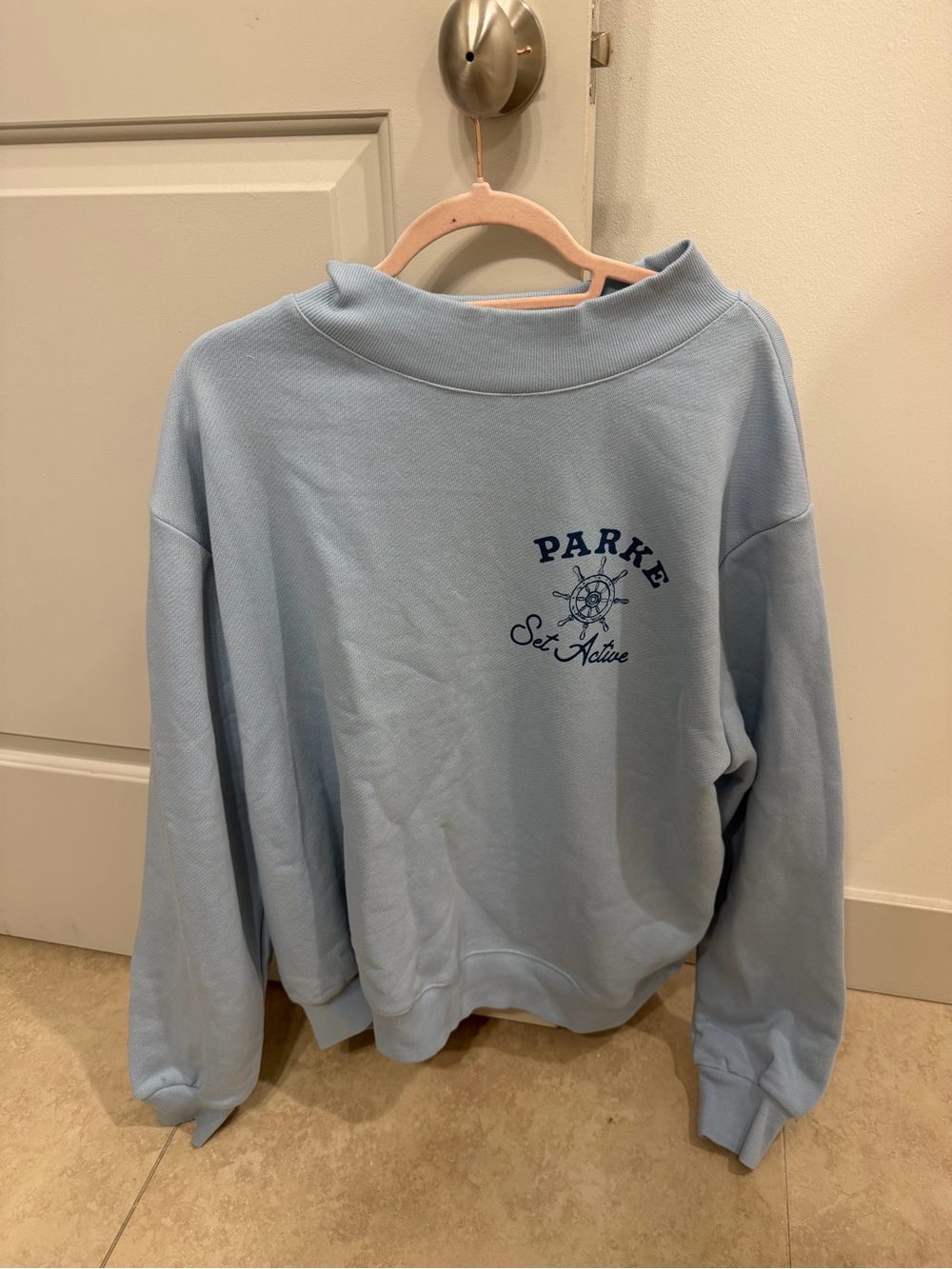 Parke L/XL Set Active Mockneck Sweatshirt. 💙⚡️